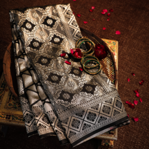 Jaal Brocket Katan Silk Saree in Banarasi Jari